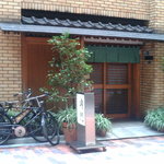 鳴門　店舗外観