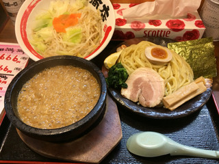 takemotoshoutentsukemenkaitakusha - 伊勢海老つけ麺 大盛り トッピング野菜