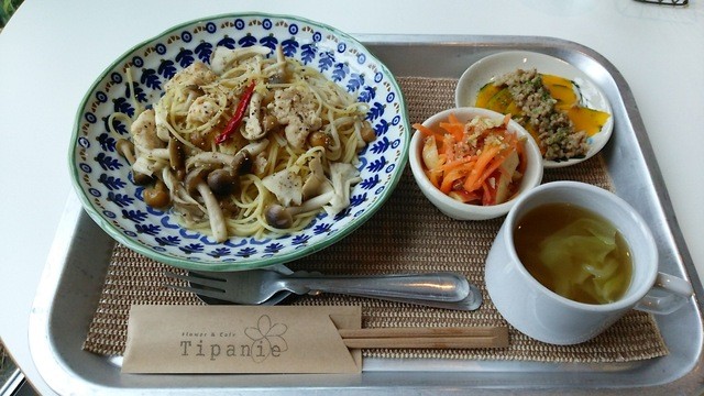 ティパニエ （Tipanie） - 明石/カフェ | 食べログ