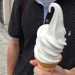 山中牧場 小樽店 - ソフトクリーム