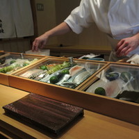 伊勢鮨 - 