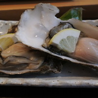 伊勢鮨 - 
