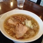 Butasobaya - 醤油ラーメン