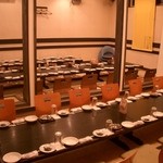 Bom Bai E - 最大50名様まで可能な和室。宴会コース要予約です。