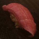 鮨 とかみ - 鮪　霜降り大トロ（カマトロの部分）