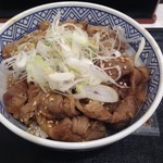 吉野家 - 牛カルビ丼（580円）