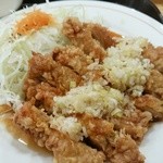 なんばんや - 酢だれチキン、これ酸味が有るせいか食べやすいですねー！
      