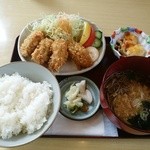 あずさ - 日替わりランチ「カキフライ定食」¥830(税込)