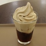 ホリーズカフェ - クリームコーヒー410円