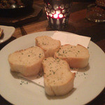 ガーリックトースト