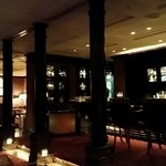 CHIPPENDALE - 店内