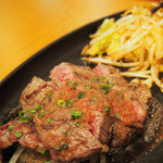 洋食 富士屋本店 - ハラミステーキ