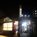 Hide - 西条駅近くに酒蔵横丁なるこじんまりした飲食街があります。