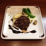 Ritrovo - 牛リブロースの網焼きステーキ ～バルサミコソース～ 小850円