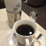 喫茶室ルノアール - コーヒー５７０円