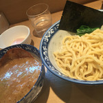 ラーメン雷鳥 - 