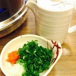 ふぐ料理 与太呂 - 薬味とポン酢はなんぼでももらえますわ♪