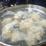 すき焼･鍋物 なべや - 鶏ミンチ投入〜♡