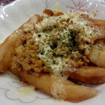 元祖立ち飲み屋 - ポテトの肉味噌チーズ￥230円