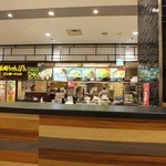 リンガーハット - お店外観　フードコート内にあります