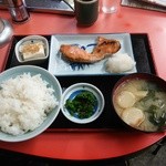 亀鶴 - 鮭カマ焼き定食￥720