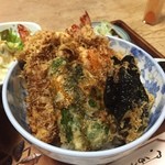 天ぷら天平 - 大エビの天丼
            サクサク