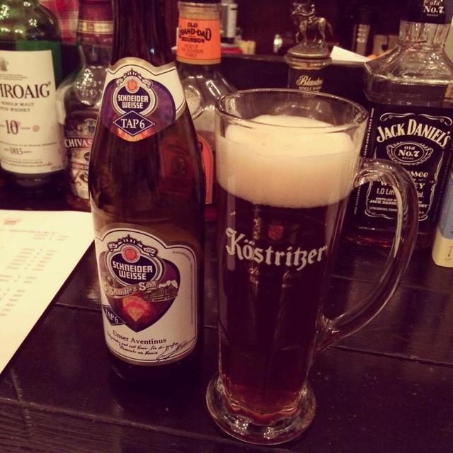 Octave Classic Music Pub