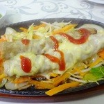 「豚＆チーズカバブ」（600円）