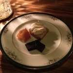 ジョシーズウェル - チャーム