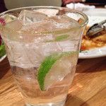 ワイン アンド フード キュウ - 