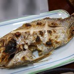 民宿 海楽荘 - 焼き魚はタイ・・・かな？