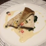 青海波 - 鰤の鉄板焼き～彩野菜とトリュフ入り白ワインソースで～