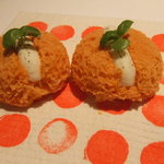 Fujiya 1935 - 気泡を含ませたトマトのパン　モッツァレラ　バジル