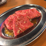 焼肉ホルモンせいご - カルビ