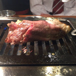 焼肉ホルモンせいご - 名物 元祖三秒ロース(完成)