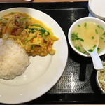 Bankoku supaisu - チキンのカレー煮のランチ