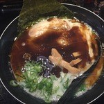 だるまのめ  - 黒だるまラーメン