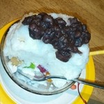 白熊菓琲 - 中にはフルーツとゼリー