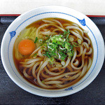 長生うどん - かけうどんｗｉｔｈ生玉子