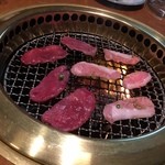 Sushikazu Wakouen - お肉焼き焼き٩꒰๑ ´∇`๑꒱۶