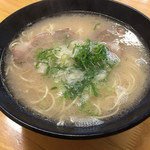 麺や極み - ラーメン＝５８０円