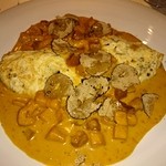 NOUVE - トリュフのオムレツ　ポルチーニ茸のソース