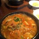 炭火焼肉・韓国料理 ハンアリ - うまいスンドゥブ！