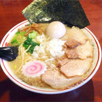 オールド スクール 中華そば ミヤ デ ラ ソウル - 特製背油中華ソバ880円