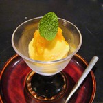 島宿　真里 - 「甘」蜜柑アイスクリーム