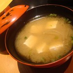 島宿　真里 - 麦味噌汁