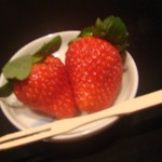 島宿　真里 - 苺