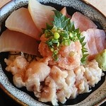 気仙沼お魚いちば - 鮪づくし 1300円