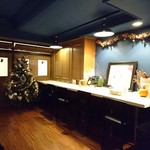 Hachi Cafe - 可愛らしい店内（2015.12）