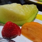 料理旅館 かねとも - 締めのフルーツ